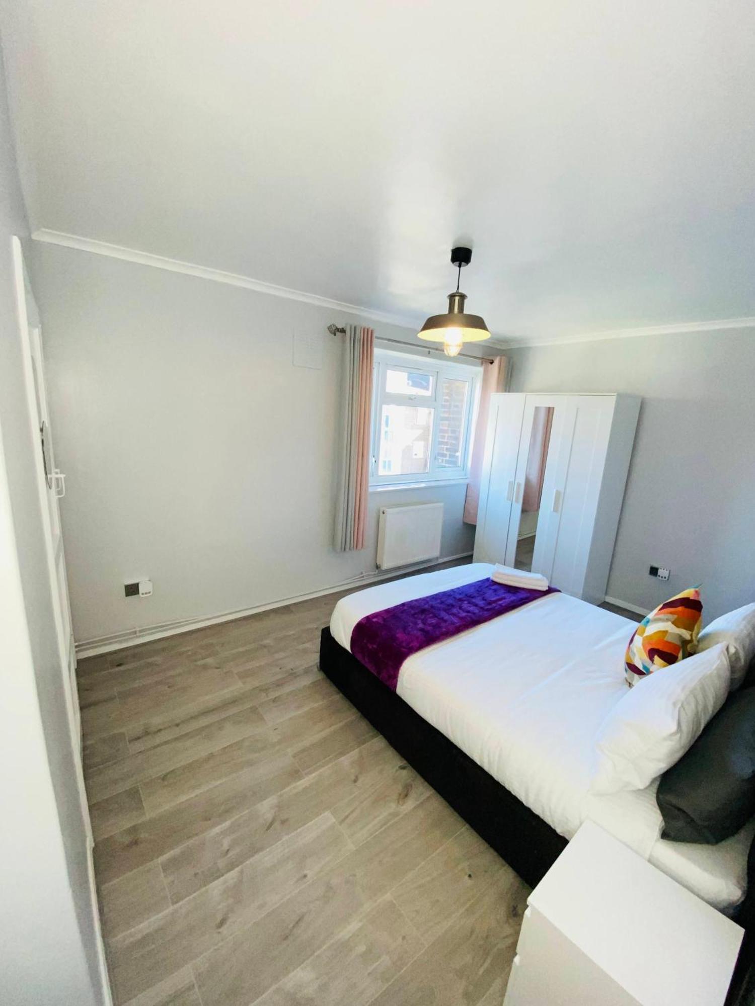 Bright, Spacious, Modern Interior Decor 2 Bedrooms Apartment With Amazing Views Лондон Екстер'єр фото