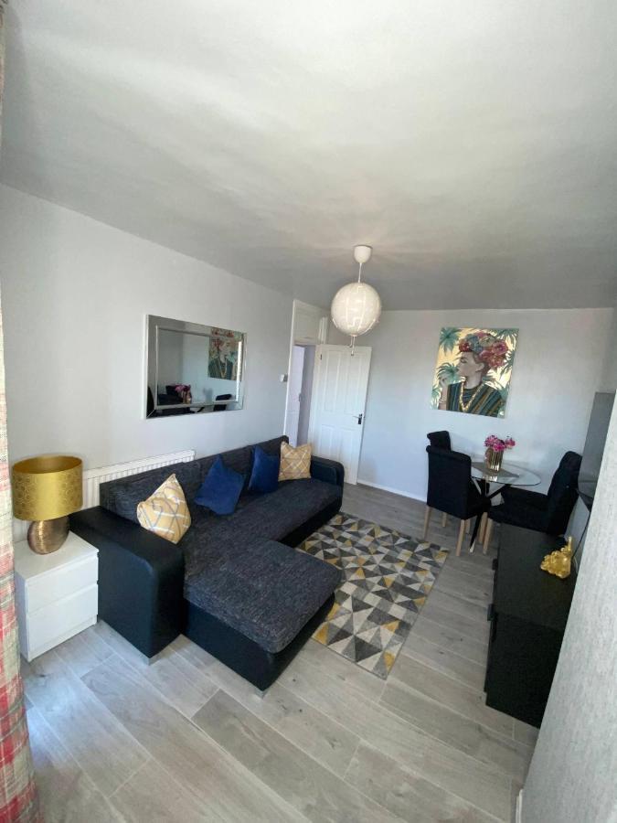 Bright, Spacious, Modern Interior Decor 2 Bedrooms Apartment With Amazing Views Лондон Екстер'єр фото